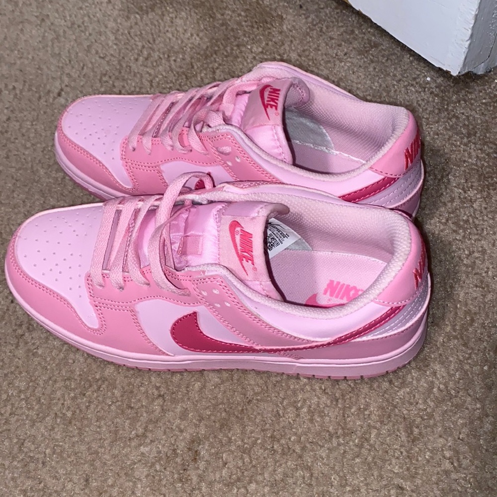 All pinks